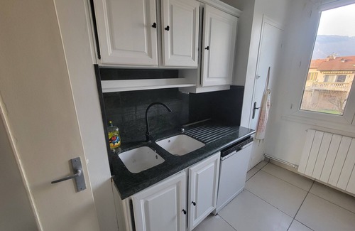 Saint-Martin-d'Heres Apartamento | Spacious new apartment. Close to ski resorts