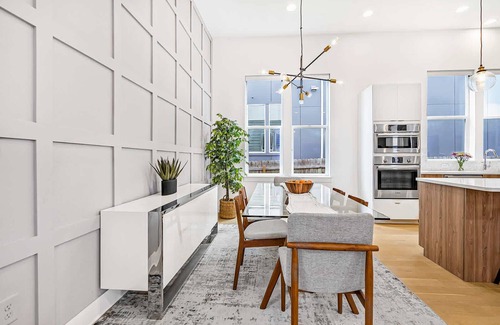Austin Casa | Spacious, Near Downtown & Mueller | Urban Elegance