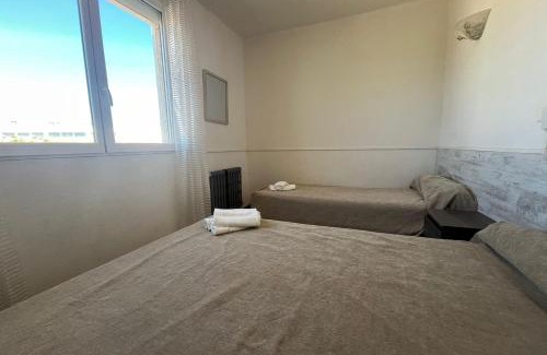 Port-la-Nouvelle Apartamento | Spacious nest with sea view