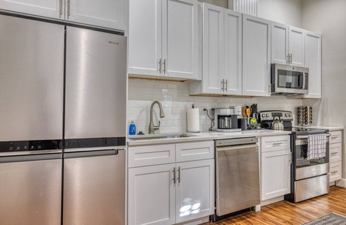 Benton Park Casa | Spacious, NEW 1 BD 1 BA Apt