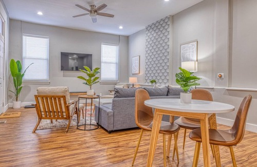 Benton Park Casa | Spacious, NEW 1 BD 1 BA Apt