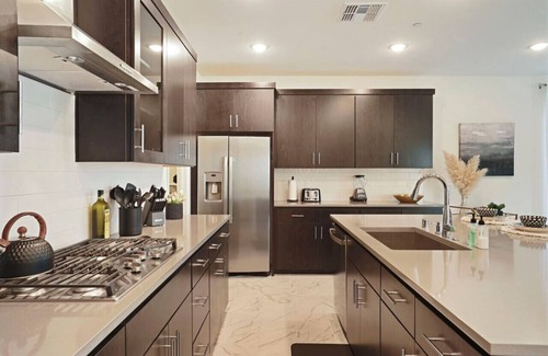 Lodi Casa | Spacious New 5BR Near Wineries