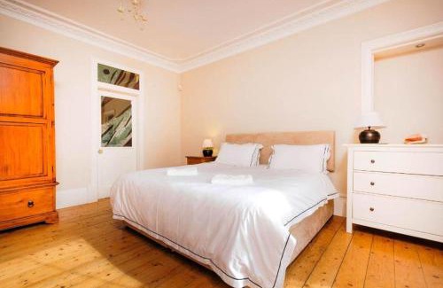 Bonnington Apartamento | Spacious New Town Garden Flat