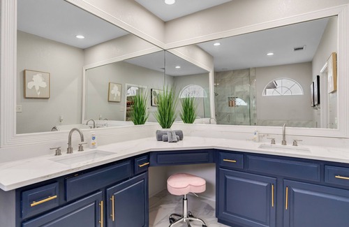 Rowlett Casa | Spacious Newly remodeled 5BA 3BA central location