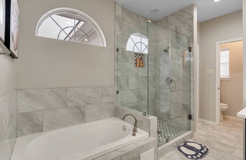 Rowlett Casa | Spacious Newly remodeled 5BA 3BA central location