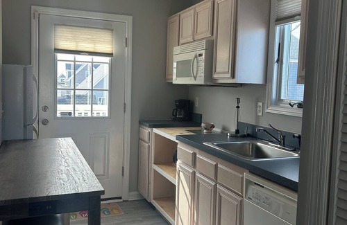 Normandy Beach Casa | Spacious newly renovated 6 bedroom beach house in Lavallette by Seaside/Ortly