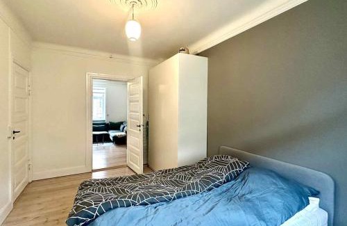 Vesterbro Apartamento | Spacious Nordic Design Vesterbro Home I 3 min to Metro