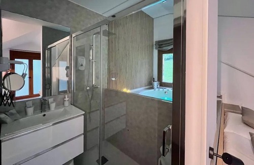 Arans Apartamento | Spacious one Bedroom Suite - Deluxe Loft