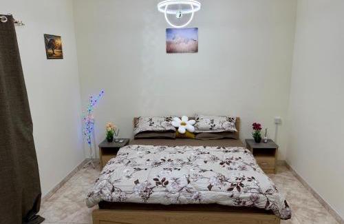 Ajman Apartamento | Spacious One BHK with Sea View