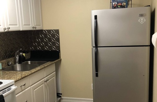 Anacortes Casa | Spacious, one level pet-friendly gem with fenced yard, 5 minutes from the ferry!