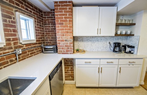 Washington Park West Casa | Spacious Park Front Home - Wash Park - Tempurpedic