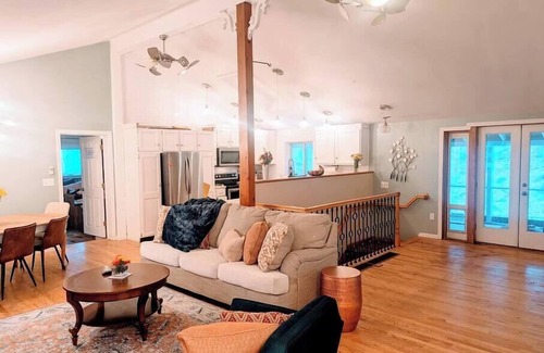 Nottingham Casa | Spacious Pawtuckaway Getaway