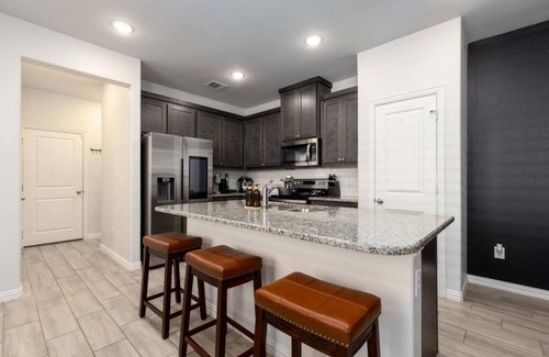Fort Worth Casa | Spacious Pet Friendly - 7 Miles to Eagle Mountain Lake