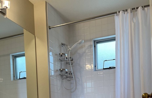 Point Richmond Condominio | Spacious Point Richmond Waterfront Property