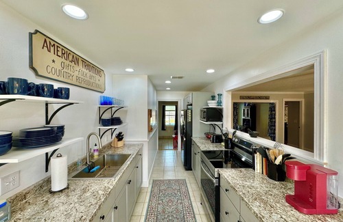 Dunnellon Casa | Spacious Pool Home near Rainbow Springs!