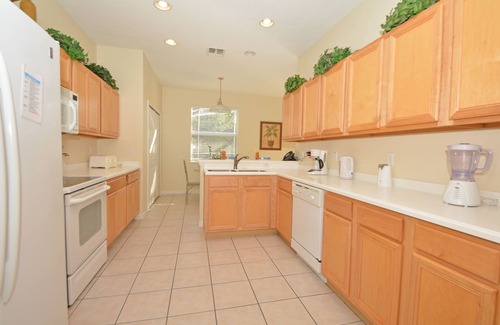 West Haven Casa | 5 dormitorios, 3 baños con sala de juegos, piscina y vistas al campo de naranjos