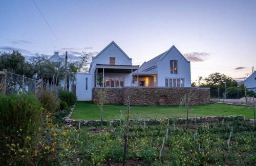 McGregor Casa | Spacious Post-and-Beam Marvel in quiet McGregor