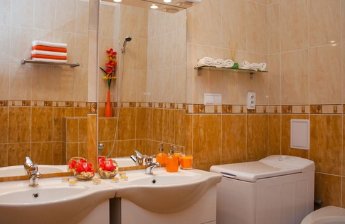 Nusle Apartamento | Amplio apartamento con vistas a Praga de 106 metros cuadrados
