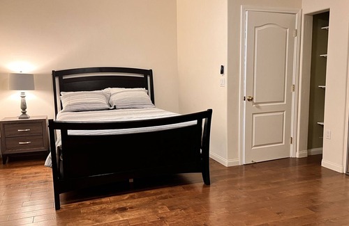 Kit Carson Apartamento | Spacious Private 1BD Apt with private balcony and great views! Explore SD area!