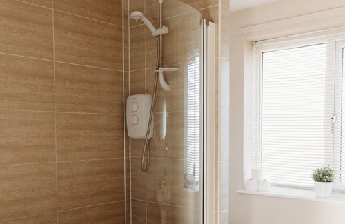 Cambridge Casa | Exclusivo-Casa-Baño con ducha-Vista al campo