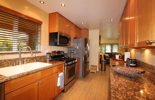 El Camino Village Casa | Amplia casa privada