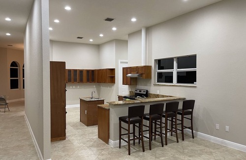 Loxahatchee Groves Casa | Spacious private property sitting on 5 acres
