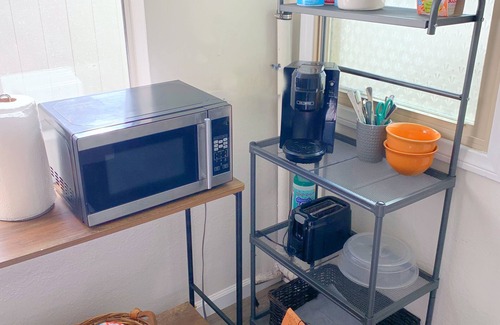 North Long Beach Apartamento | Spacious private studio in Long Beach