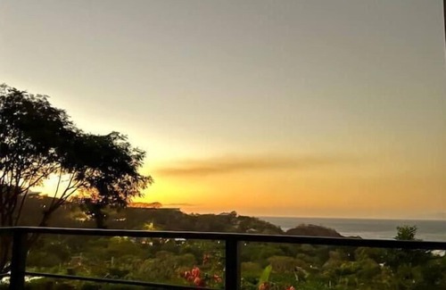 Playa Ocotal Casa | Spacious Private Villa , Sleeps 11, Amazing Ocean View , 5 min walk to the beach
