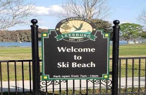 Leesburg Apartamento | Spacious Quiet 2 BR / 2BA Apartment Close to Beacon College & Downtown