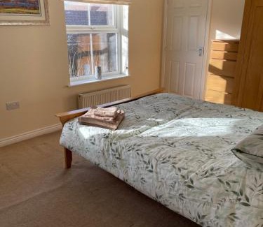 Skegby Casa | Spacious, Quiet, Sleeps 12, 3 bathrooms, Parking, KIA 1