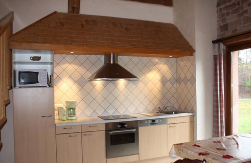 Taintrux Cabaña | Casa rural renovada con amplio jardín en entorno boscoso, cerca de Saint-Dié-des-Vosges