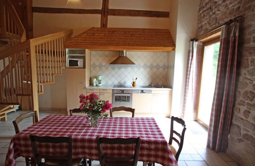Taintrux Cabaña | Casa rural renovada con amplio jardín en entorno boscoso, cerca de Saint-Dié-des-Vosges