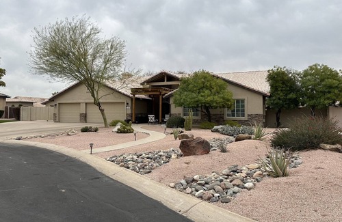 Paradise West Estates Casa | Spacious Resort Style Home on 1/2 acre, less than 2 miles from Spring Training.