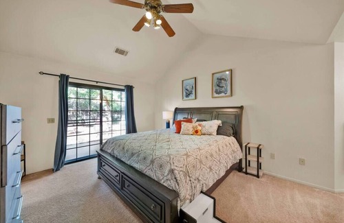 Redding Casa | Spacious Resting Place!