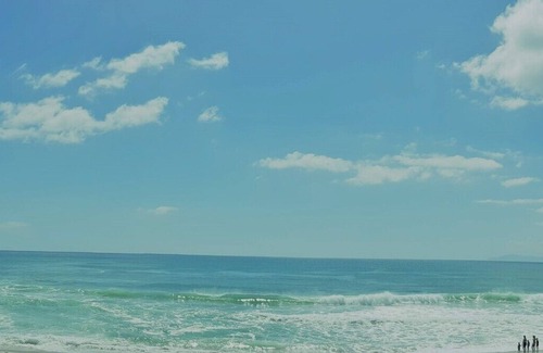 Whiritoa Casa | Spacious retreat, 1 minute walk to beach