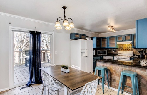 Wichita Casa | Spacious Retreat with great yard 4bd/3bth