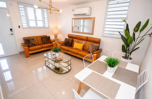 Bucana Casa | Spacious Retreat with Private Jacuzzi and Terrace