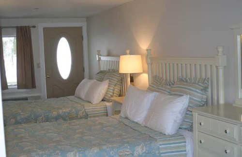 Edgecomb Apartamento | Spacious riverfront with balcony Sheepscot Harbour Vacation Cub Studio #211