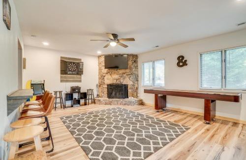 Helen Apartamento | Spacious Rustic Helen Abode about half Mi From Tubing!