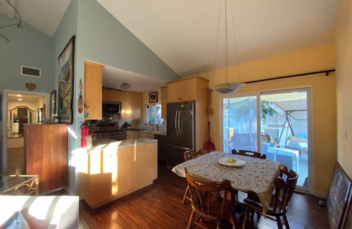 Mesa Verde Casa | Spacious, secure, quiet. Sleeps 4. Private yards, off-street parking. Pets ok.