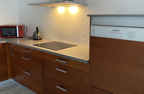 Pleubian Apartamento | Spacious self-catering cottage near the beach for 16 people COTE DE GRANIT ROSE