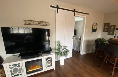 Somers Point Casa | Spacious Single Family - Minutes to the Ocean City Beach & Boardwalk