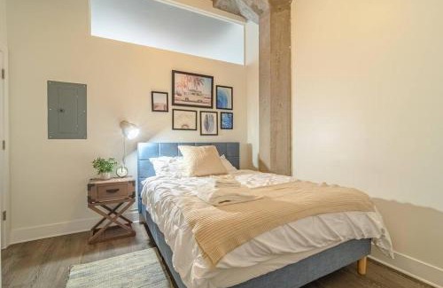 Near South Side Apartamento | Spacious South Loop 2BR Apartment Near McCormick Place, Soldier Field & Downtown Chicago