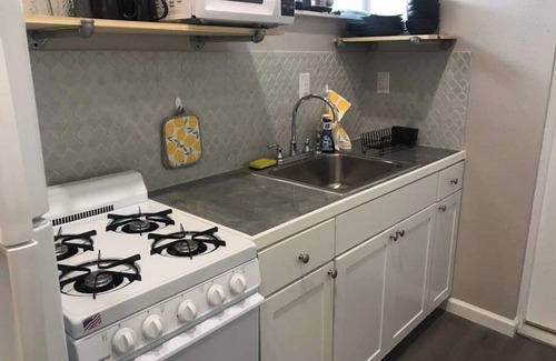 Alamedan Valley Apartamento | Spacious Studio*Near Balloon Fiesta Park*Air Conditioned