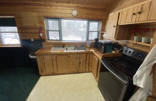 McMillan Casa | Spacious Studio apartment. Private parking w/garage.