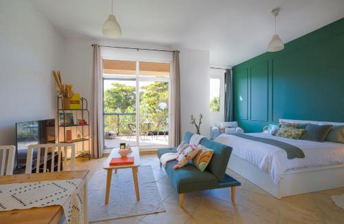 Motor City Apartamento | Spacious studio in a green oasis
