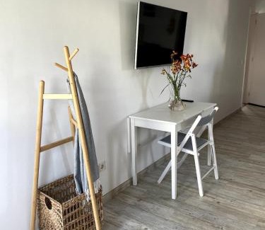 Atalaia Apartamento | Spacious Studio in Sunny Villa Minutes to Beach