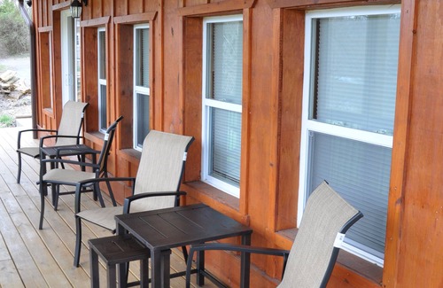 Frederick Apartamento | Amplio estudio en el río Monocacy, para 4 personas, baño completo, cocina americana.