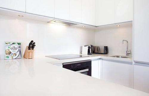 Glebe Apartamento | Amplio estudio con balcón en el centro de Glebe