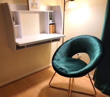 Pico - Robertson Apartamento | Spacious studio with two queen beds near Beverlywood 5 minutes to Rodeo Drive
